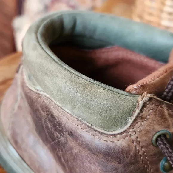 Timberland Brown Lace Up Boots - Picture 12 of 16